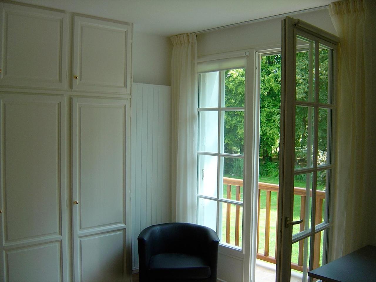 Domaine De Chantemerles Fontainebleau Bagian luar foto